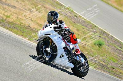 media/Apr-13-2025-TrackXperience (Sun) [[fb1ef998a6]]/Level 2 (Intermediate)/Turns 4 and 6 (Session 4)/